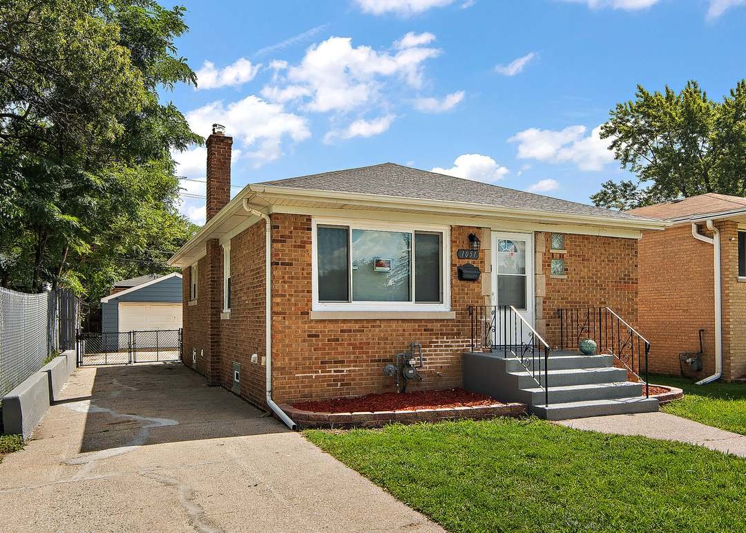 Burnham Ave District, IL - 1051 Burnham Ave, Calumet City, IL 60409 | MLS# 12623235 | Redfin
