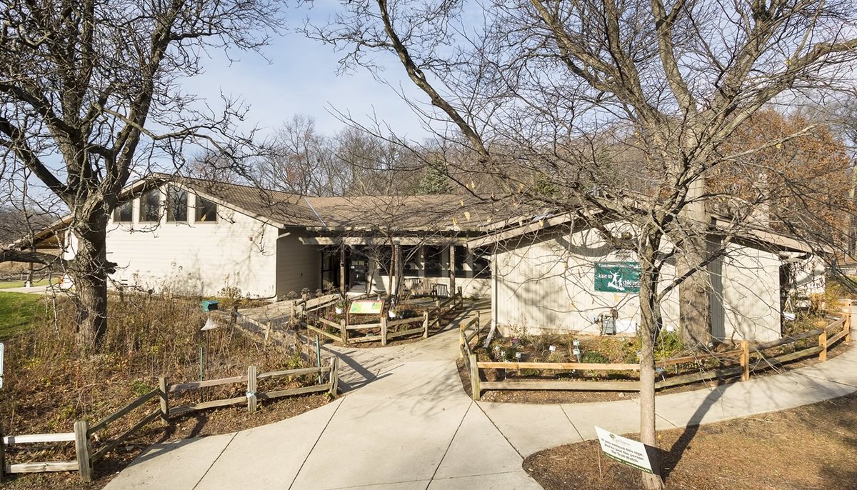 River Oaks Area, IL - River Trail Nature Center – Forest Preserves of Cook County