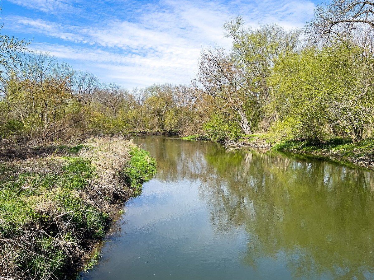 River Oaks Area, IL - Kishwaukee River - Wikipedia